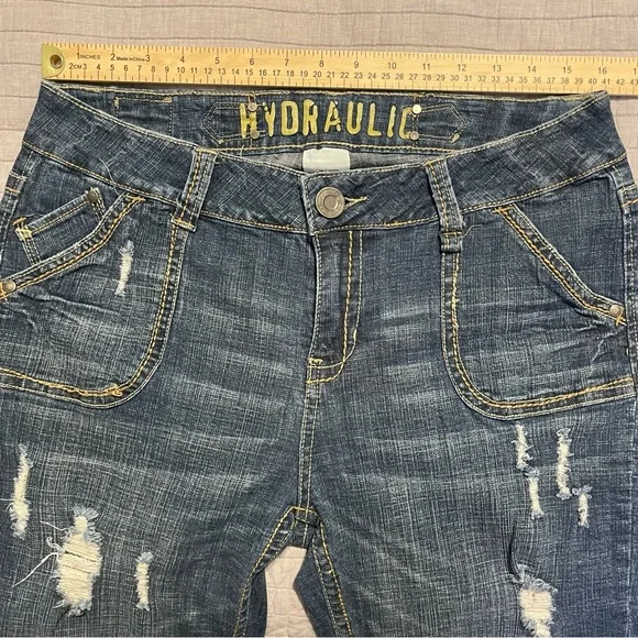 Hydraulic Jean Bermuda Shorts Women's Size 14 Distressed - Picture 3 of 8